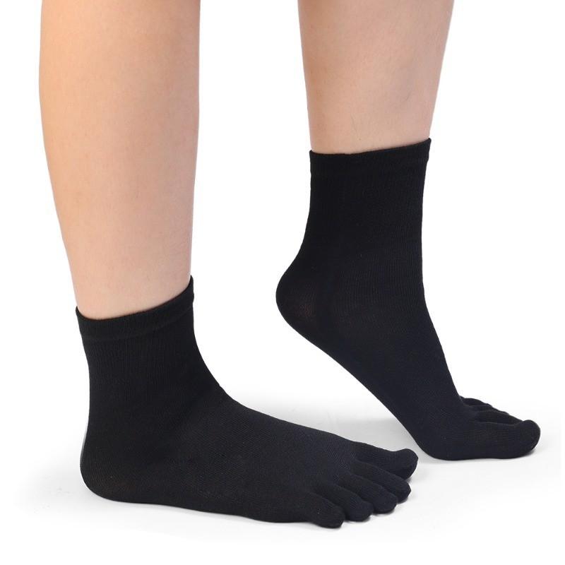 Product Introduction of Men Five-toe Breathable Ankle Socks Solid Color Casual Comfortable Sock for Women Fashion Five Fingers Sports Middle Tube Cotton Socks 15