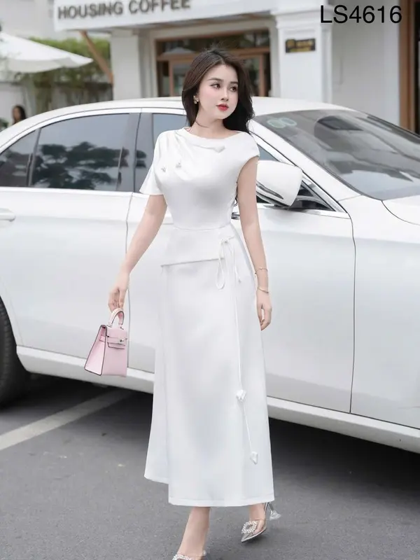 Xu hướng 2025 váy thiết kế cổ tròn phối chân váy chất liệu Lụa Hàn mềm mịn tạo cảm giác thoải mái 1