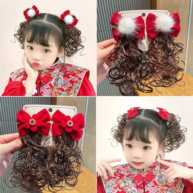 LB Collections — Jepit Rambut Anak Pita Merah dengan Rambut Keriting 2in1 – Aksesori Imut Tradisional