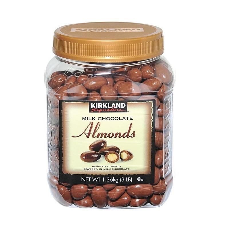 Kẹo socola sữa bọc hạnh nhân Kirkland Mỹ 1,36kg Chocolate