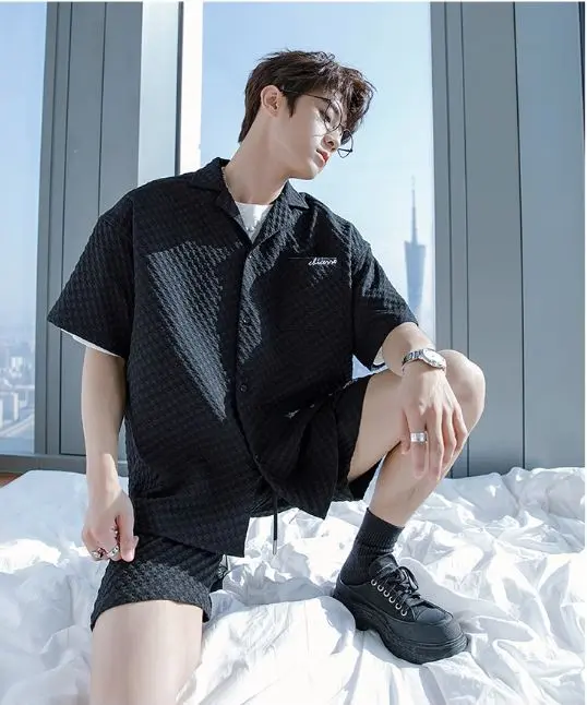 bộ sơ mi cộc tay vải cotton xốp thêu chữ SMC-01 7