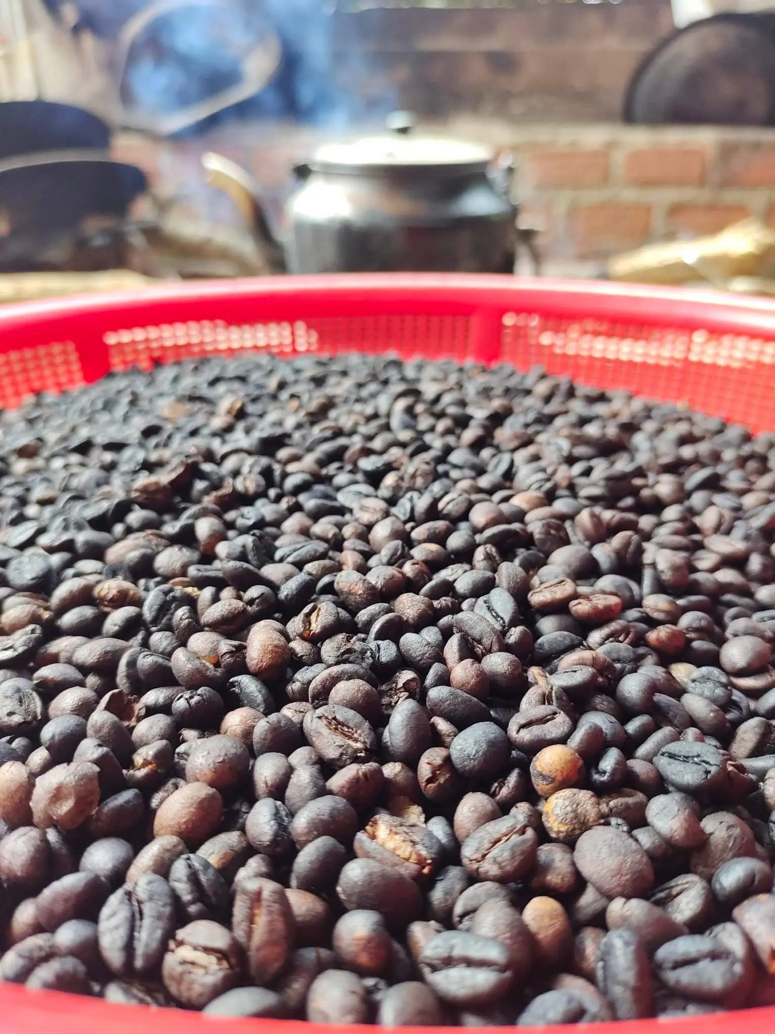 Cà Phê Robusta Nguyên Chất Rang Củi - Khách Đặt Mới Rang