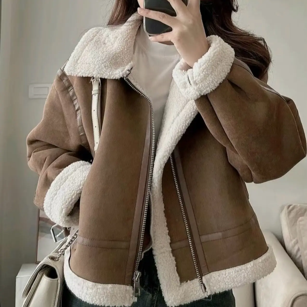 Áo khoác da lộn lót lông cưu,hàng QCL1. Mã 952 Women