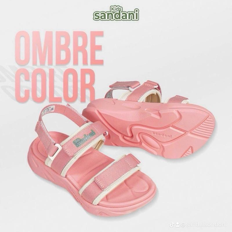 Giày sandan cho bé gái quai ngang màu hồng size 31-35 1