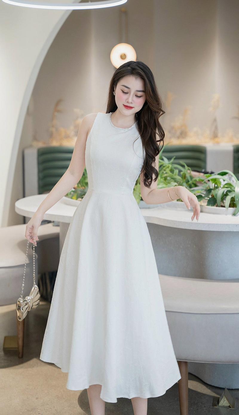 Product Introduction of Váy sát nách quay lộn 2 lớp Vân Hoa cao cấp cổ đính đá siêu sang Smlxl Nữ Women Dress 9