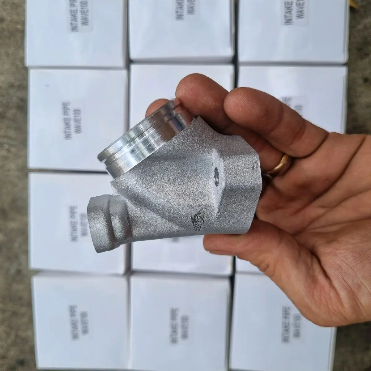 PHỤ KIỆN XE MÁY ;Co xăng cho ae wave dream Cup 67 lên fi sử dụng họng xăng ex 150i