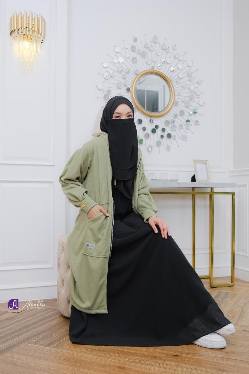 Product Introduction of Fathiyah Outer Poliester Polos 8