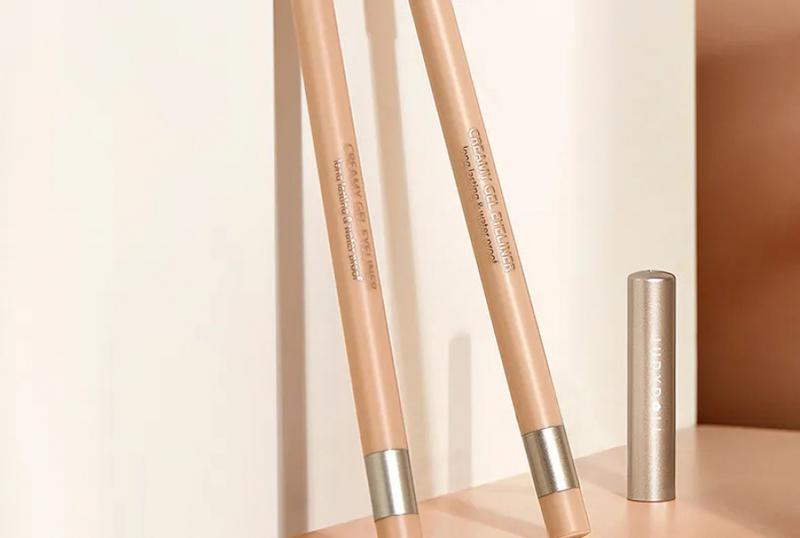 Product Introduction of Judydoll Creamy Undereye Pen Eyeliner Eyeshadow Smooth Waterproof Smudge-proof Long-lasting Black Lipliner Makeup Cosmetic 1
