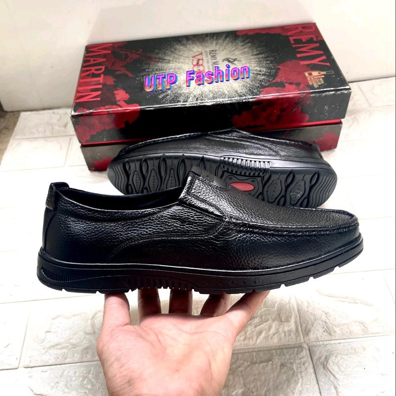 Giày lười nam da bò thật..đế cao su mềm..size từ 39-44..màu đen. đế khâu sẵn  chắc chắn 4