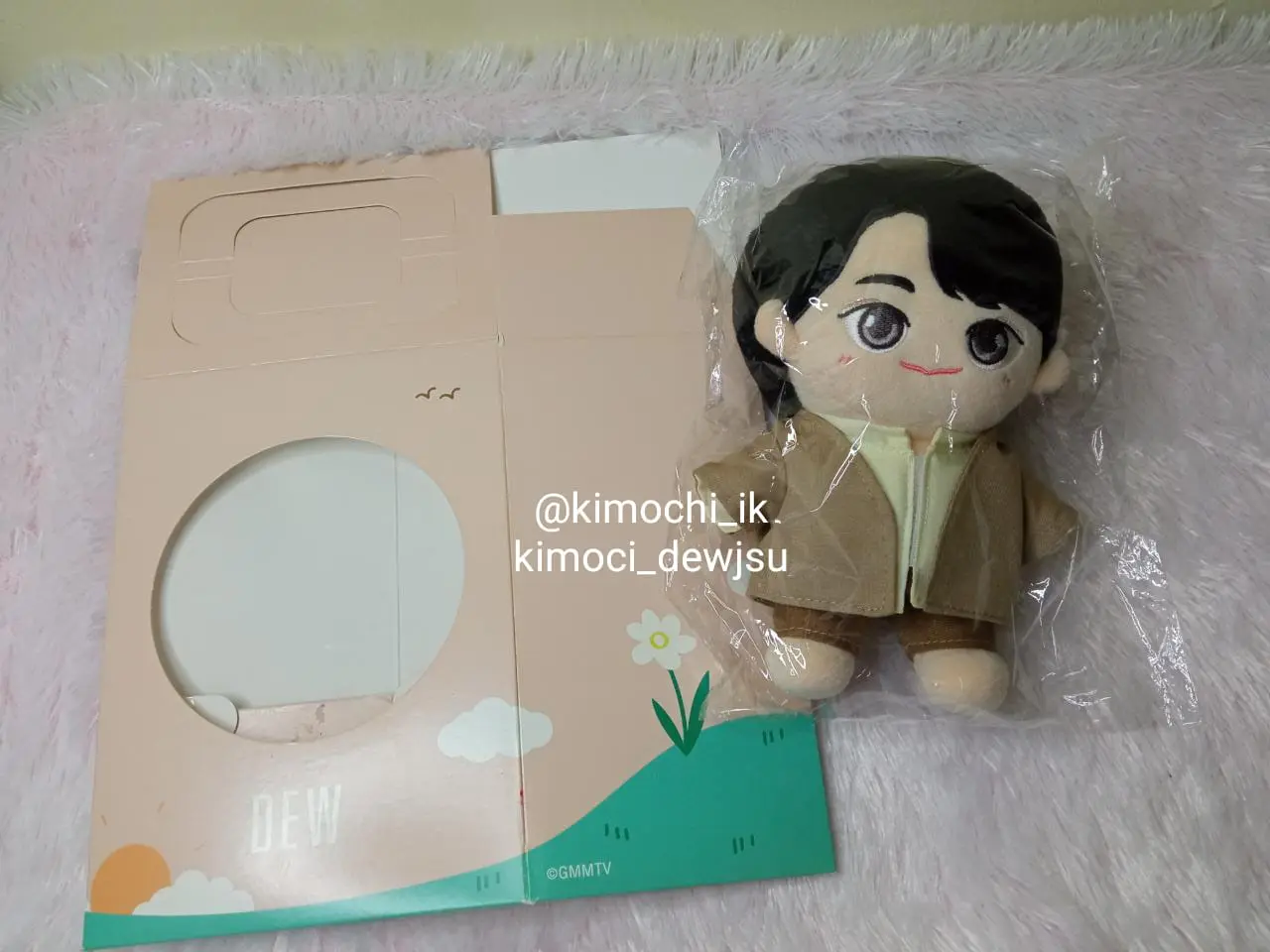 OFFCIAL PLUSH DOLL DEW F4 THAILAND GMMTV/ DOLL DEW JIRAWAT/ PLUSH DOLL DEW (READY INA) Dolls