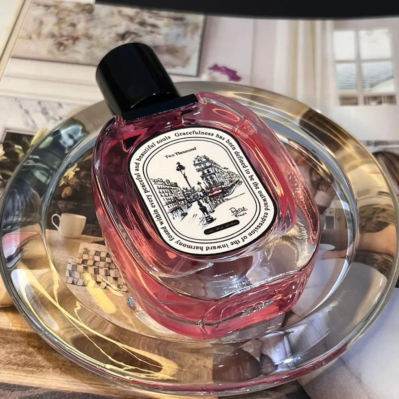 [Paris - français - sweet] Two Thousand Scent - Extrait De Parfum - City Edition wangi wanginya perfume  wanita  kosmetik  bunga 3