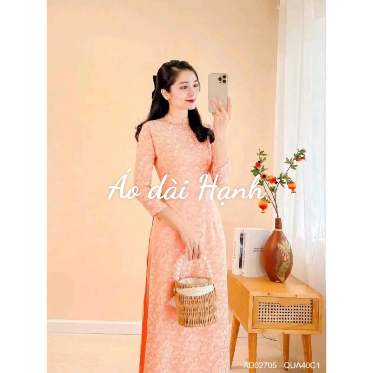 áo dài gấm thanh mai mầu cam y hình- áo dài hạnh