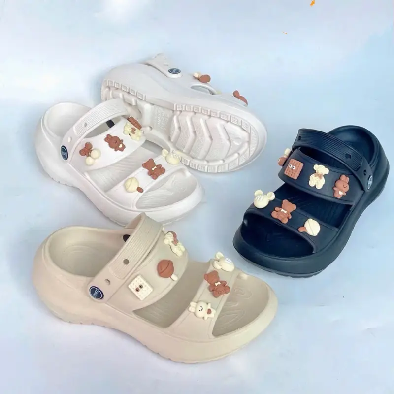 Dép sandanl bánh mì cao 5 phân kèm charm ( Mang được 2 kiểu , mang dép thì tháo quay ra , Đi tăng 1 size ) DéP giày 7