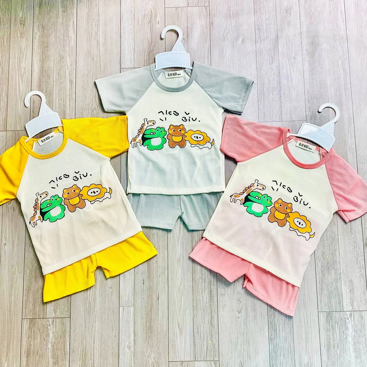 [3 bộ cộc tay] Đồ bộ mùa hè cho bé trai,bé gái in hình động vật từ 4-15 kg