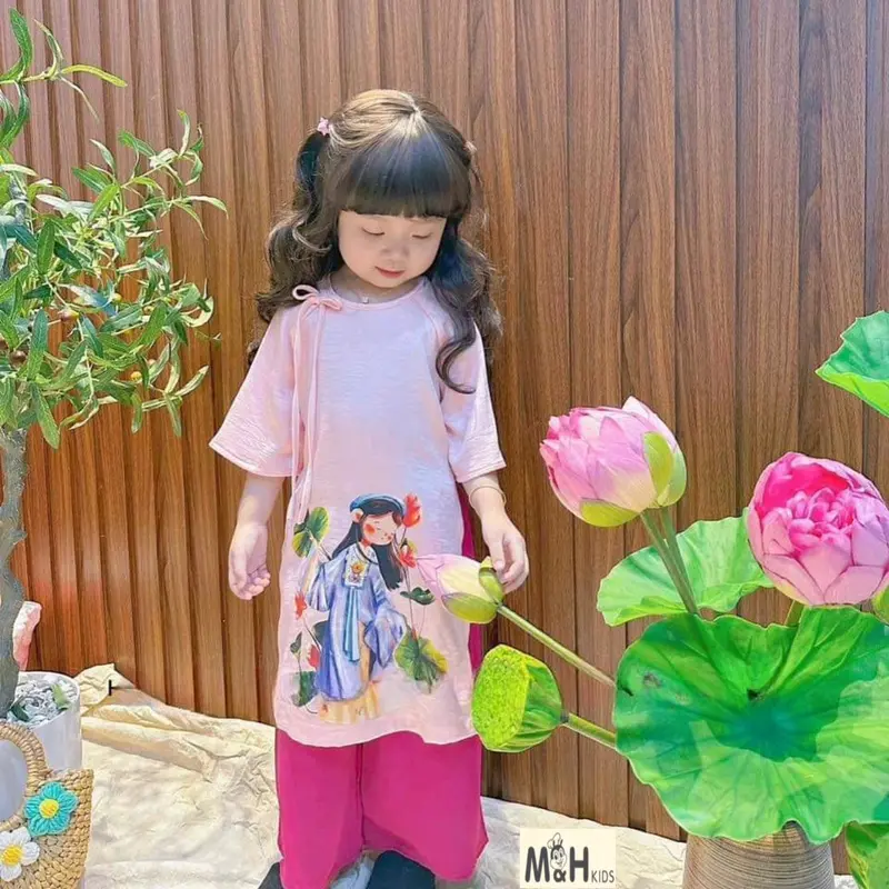 Bộ Áo dài truyền thống cho bé gái cao cấp đũi nhăn và gấm - Thương hiệu uy tín, tặng kèm bờm tóc tone suit tone - Sandal 7