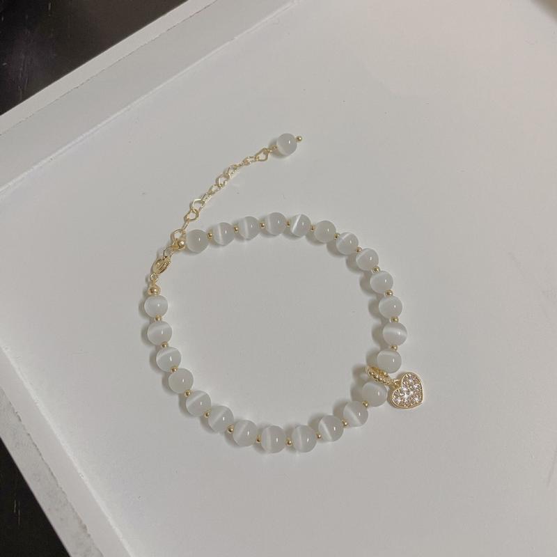 Product Introduction of Natural Crystal Bracelet Women's Design Hetian Jade Girlfriends' Bracelet Elegant Bracelet High-Grade Light Luxury Bracelet Wholesale 3