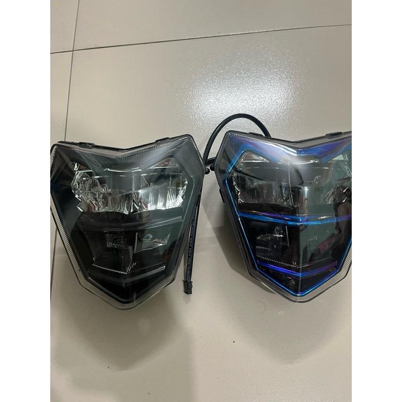 Đèn Zinpat Xmen 2 Tầng Màu Titan Cho Xe Điện Xmen lắp Mặt Nạ Bi Cầu Xi Nhan