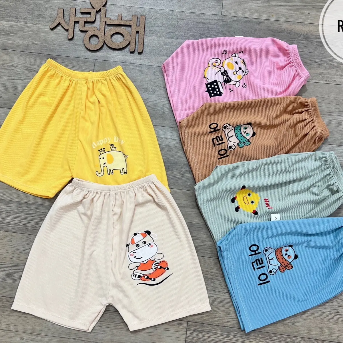 Combo 10 quần đùi thun tăm lạnh siêu mềm mịn cho bé