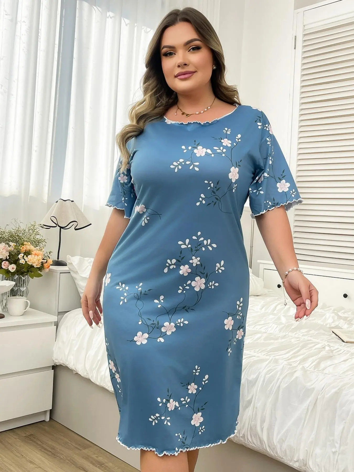 【Plus Size】 Floral Print Nightdress, Casual Soft Comfortable Round Neck Short Sleeve Nightgown for Women, Women's Sleepwear for Summer