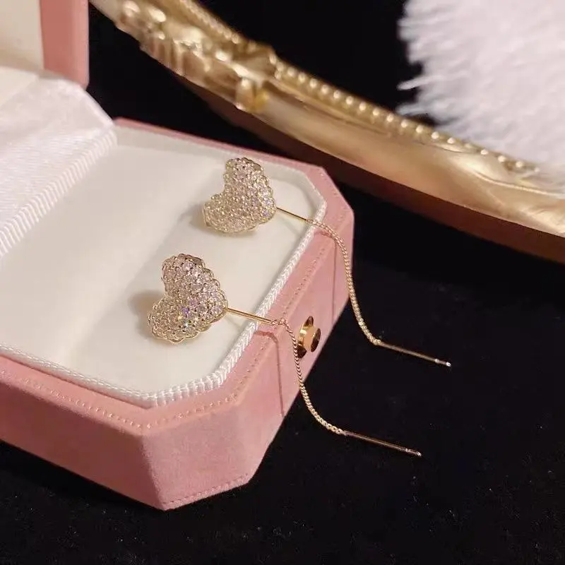 CP93 Anting Wanita Kawat Telinga Cinta Zirkon Beraspal Mikro Terbaru Anting Gaya Baru 2024 Sederhana Mewah Ringan Earrings