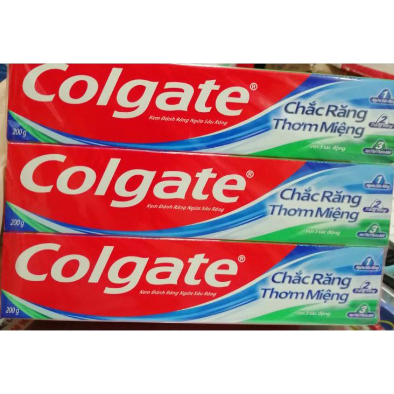 Kem đánh răng colgate chắc răng thơm miệng 180g 0