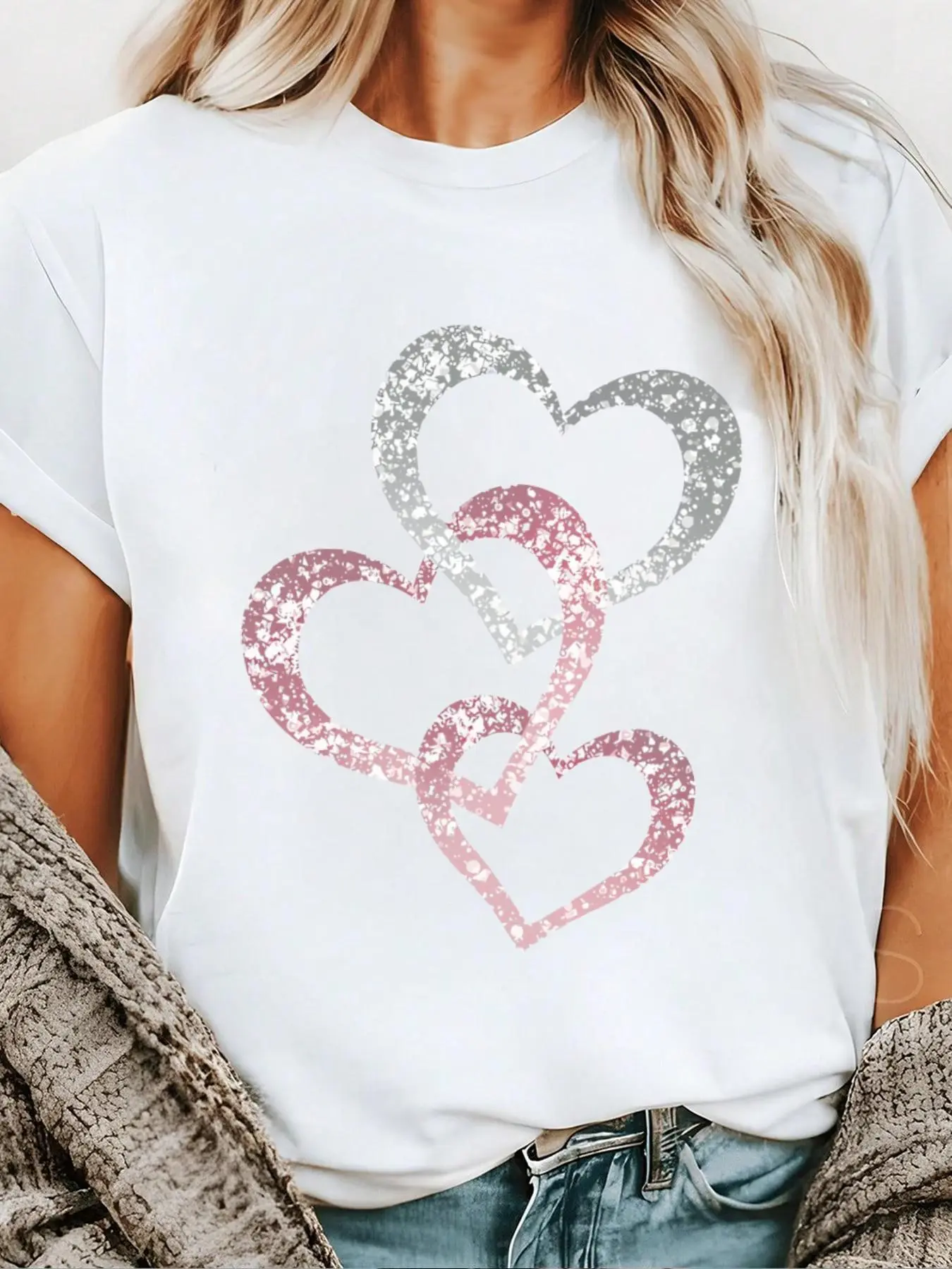 Women's Glitter Heart Print Round Neck Tee, Casual Short Sleeve Crew Neck Graphic Print T-Shirt for Summer, Fashion Women's Top for Daily Wear