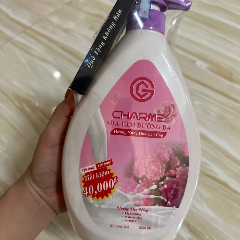 ( Mẫu mới 2024) Sữa tắm Charme 1000ml mùi hương hoa hồng- Dưỡng Body Dưỡng Ẩm Da 3