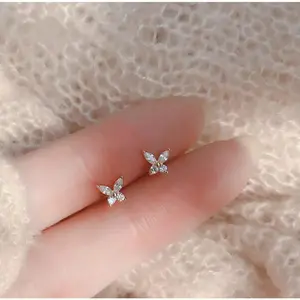 PERHIASAN WANITA ANTING TUSUK TITANIUM MOTIF KUPU-KUPU CANTIK TERBARU GOLD ANTI LUNTUR