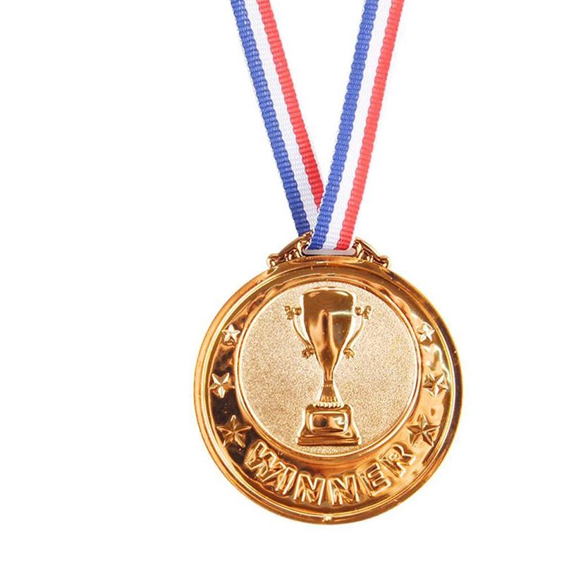 Product Introduction of Soccer Ear Champion Medal Award Prop 65cm Diameter D0T2 21