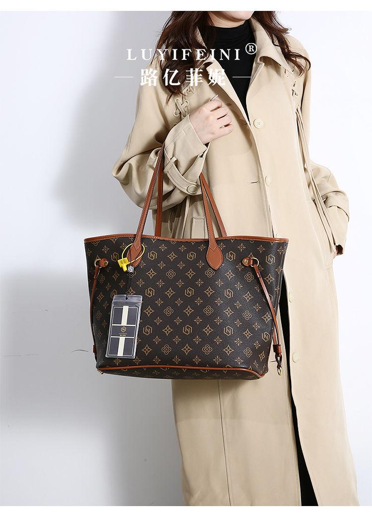 Product Introduction of Túi Tote Cầm Tay Hong Kong, Giá Cả Phải Chăng, Sang Trọng, Cao Cấp, Phong Cách Cổ Điển Da Thật, Thời Trang, Dễ Phối Đồ Thích Hợp Đi Lại, Dung Lượng Lớn, Không Thấm Nước, Túi Đeo Vai Nữ 24