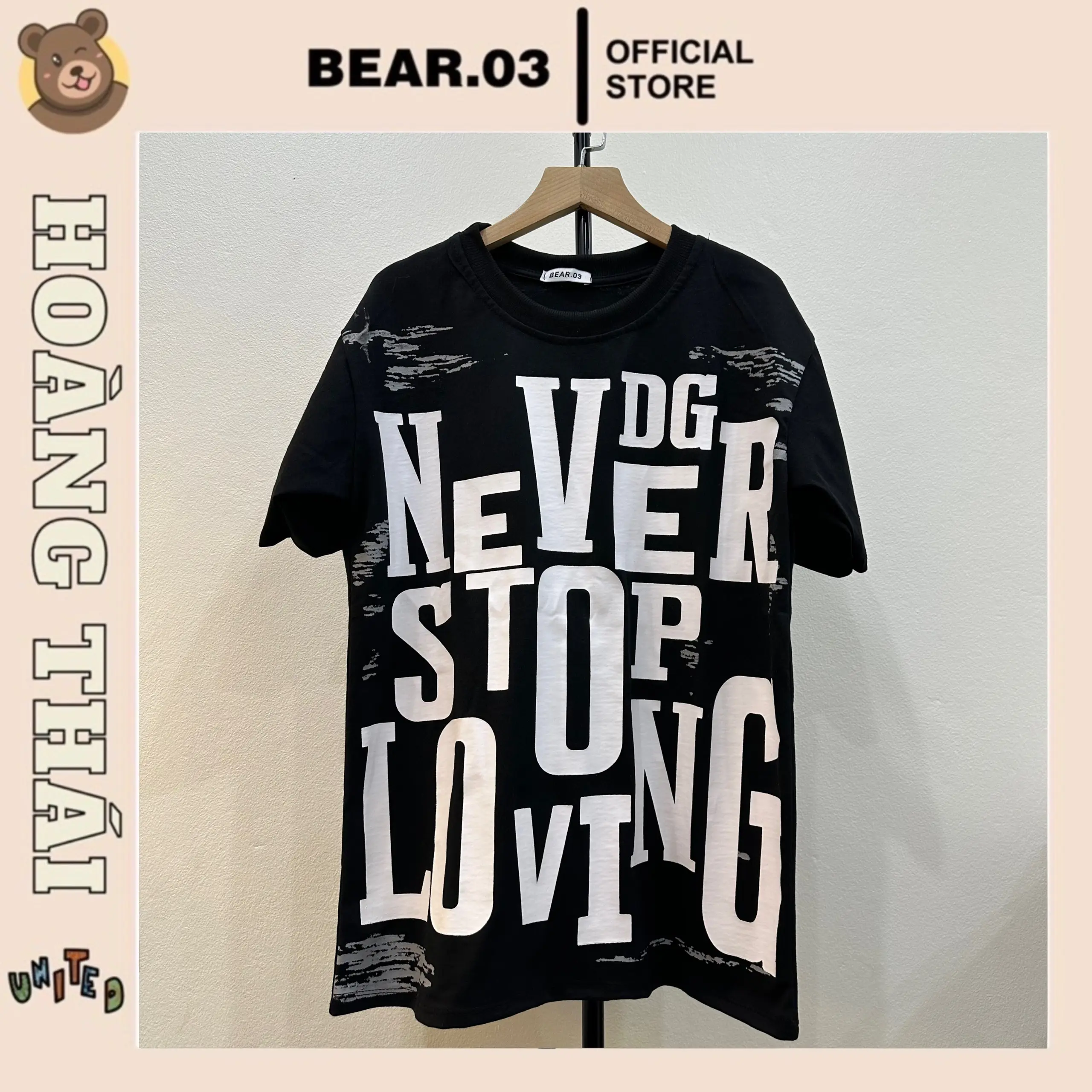 ÁO PHÔNG MẪU MỚI HỌA TIẾT CHỮ TRẮNG NAM NỮ HT: 31 Menswear Cổ Tròn