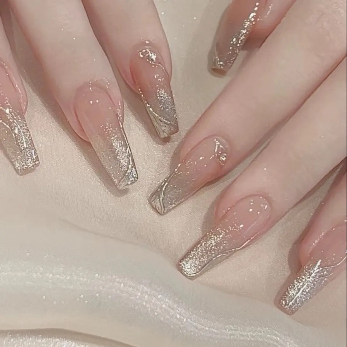 (M114) Nailbox thiết kế mắt mèo vẽ gel nổi tráng gương Women Sơn Gel Nữ phụ kiện