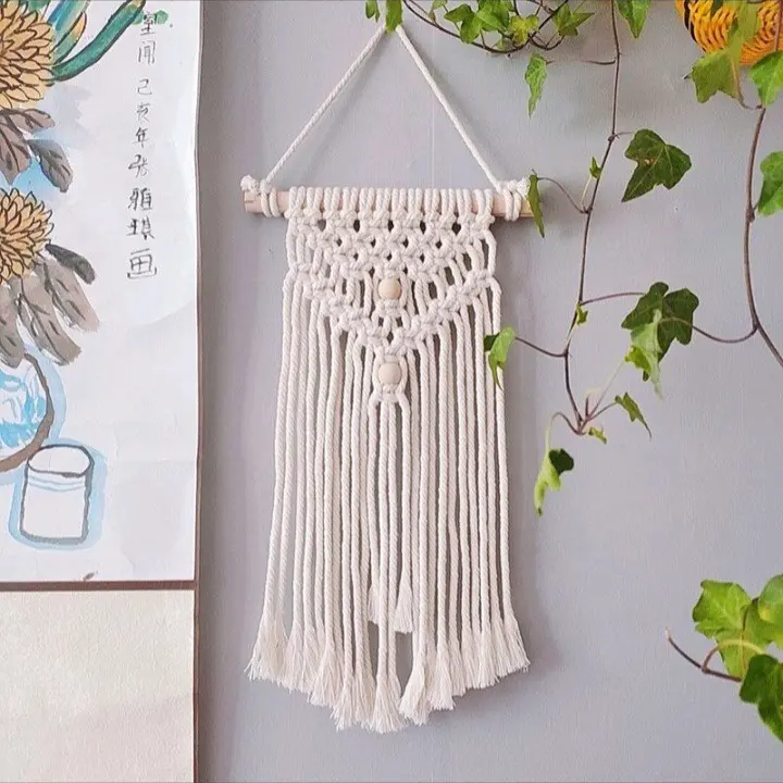 Dây tua rua dệt kim treo tường trang trí 2