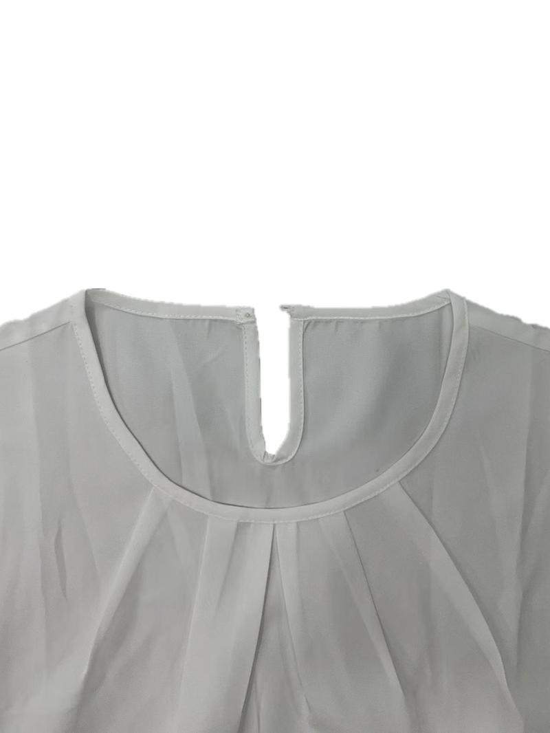 Product Introduction of Women's Plain Cut Out Plicated Tank Top, Casual Button  Sleeveless Top for Daily Wear, Ladies Clothes for All Seasons 7