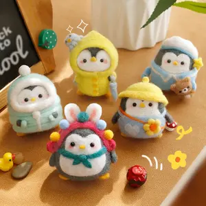 DIY KIT Animal Needle Felting wool kit binatang felt cute gantungan kunci kecil Ring Set Foam Mat