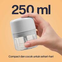 Gambar USEA Food Chopper Mini Blender Penggiling Bumbu Electric USB Charge 23W - SR01 - Putih, 250ml dari Usea Official Store Kota Administrasi Jakarta Barat 3 Tokopedia
