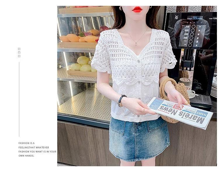 Product Introduction of Áo Cánh Ren khoét Cổ Chữ V, Thiết Kế Độc Đáo Dành Cho Nữ, Phong Cách Thanh Lịch, Trẻ Trung, Bó Sát, Áo ngắn Tay Bộ Sưu Tập Người, Mùa Hè 2024, Hàng Mới Về, [3311] 23