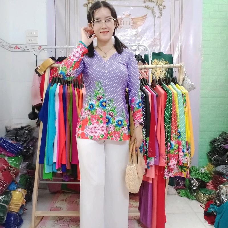 Áo bà ba  in chấm bi hoa vải lụa pha thun màu vàng 6