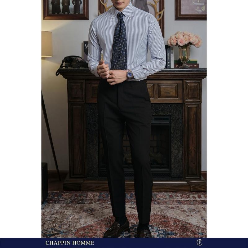  Áo sơ mi nam KT4TS thương hiệu Chappin Homme kẻ sọc xanh dài tay với cổ Button - down form regular fit chất liệu bamboo & cotton cao cấp thích hợp mặc trong nhiều dịp. 