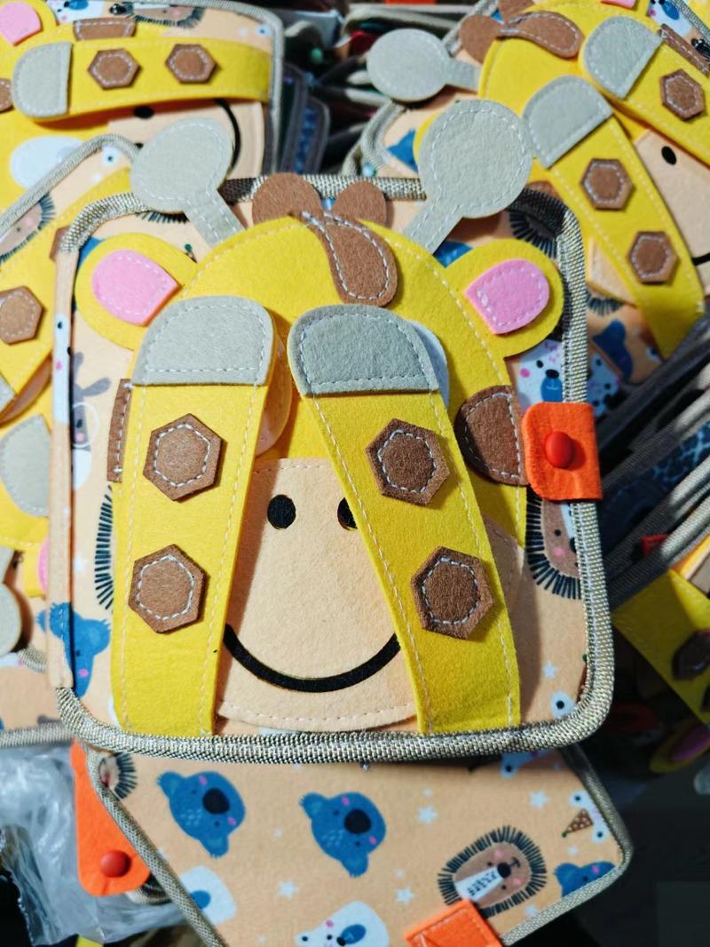 Product Introduction of Children's Tear-Proof Deer Book, Good Night Felt Quiet Book Toy, Early Education Pop-up Book, Enlightenment Baby Cloth Book jumping  cactus 0