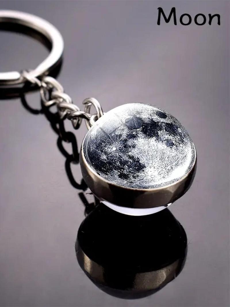 Product Introduction of Luminous Earth & Moon Design Keychain, Fashionable Keychain for Men & Women, Trendy All-match Keychain Set for Birthday Gift 12