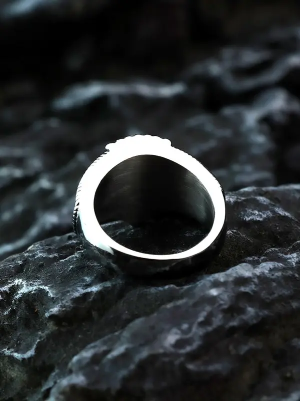 Vintage Wolf Head Design Hammer Ring, Stainless Steel Jewelry for Party, Daily Clothing Decor, Trendy All-match & Exquisite Jewelry for Birthday Gift 5