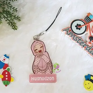 GANTUNGAN HP / GANPE Akrilik Mushlimah