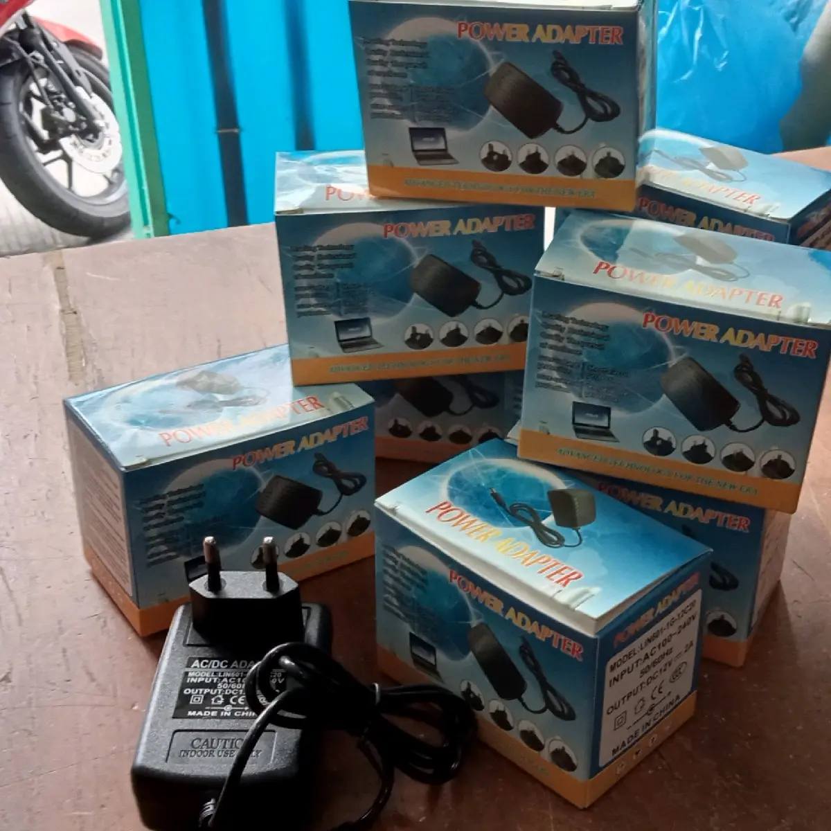 Power adaptor  switching 12v 2A power suplay adaptor 12v