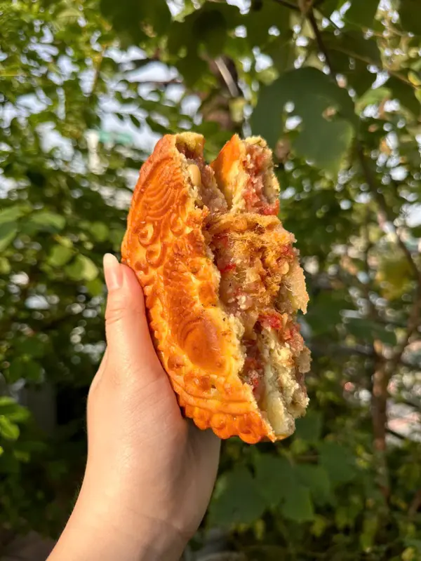 Livestream - Bánh trung thu các vị 300g kèm hộp đựng siêu xin Lâm Thuỷ 4