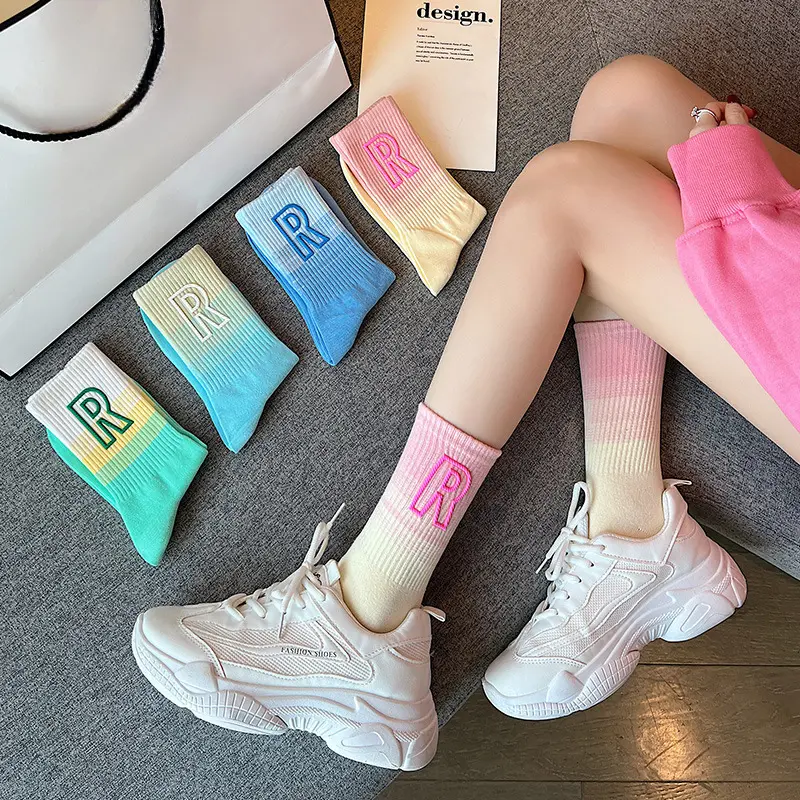 Tất Xu Hướng Thương Hiệu R Mới, Màu Gradient Thích Hợp Cho Mùa Xuân Và Mùa Hè, Tất Thể Thao Dài Chân, Bán Chạy, Dành Cho Nữ