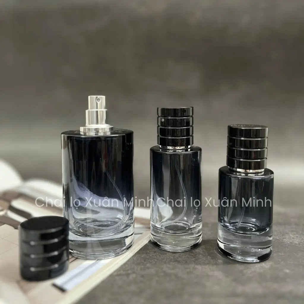 [HCM] Vỏ Rỗng, Chai lọ chiết nước hoa thủy tinh kiểu Sauvage dung tích 30ml,50ml, 100ml vòi xịt phun sương sang trọng.