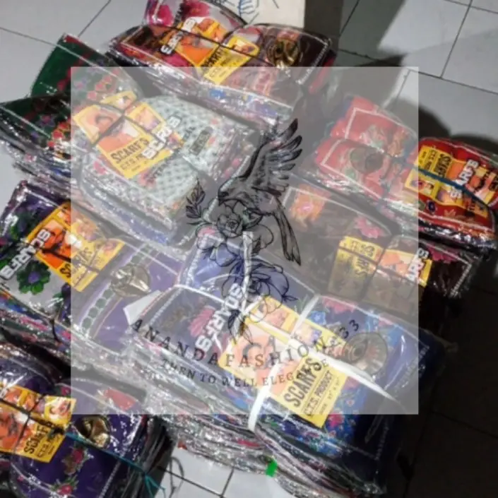 Paket Usaha 12 Pcs Kerudung Segiempat CTS Scarfs Slayer Nenek Jadul Segiempat Kecil Muslim 3
