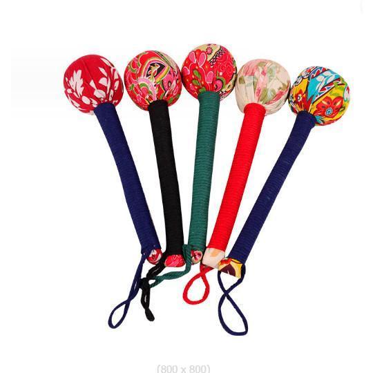  Cây Đấm Lưng Ngải Cứu Thảo Dượċ Cán Dài 31cm Tiện Dụng Giảm Nhức Mỏi Cổ Vai Gáy Lưng Tay Chân Búa Dưỡng Sinh Thảo Dượċ 