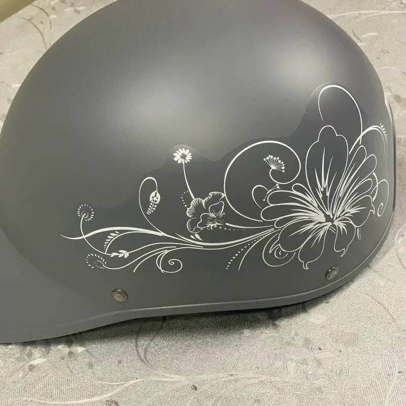 Mũ bảo hiểm kết Bông Hoa văn đính đá có khoét sau cột tóc. Helmet Phụ Kiện Chạy Xe Đạp 6